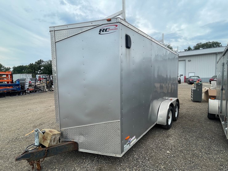 #2959-•-2017-rc-tandem-axle-enclosed-trailer-(no-title)-image-1