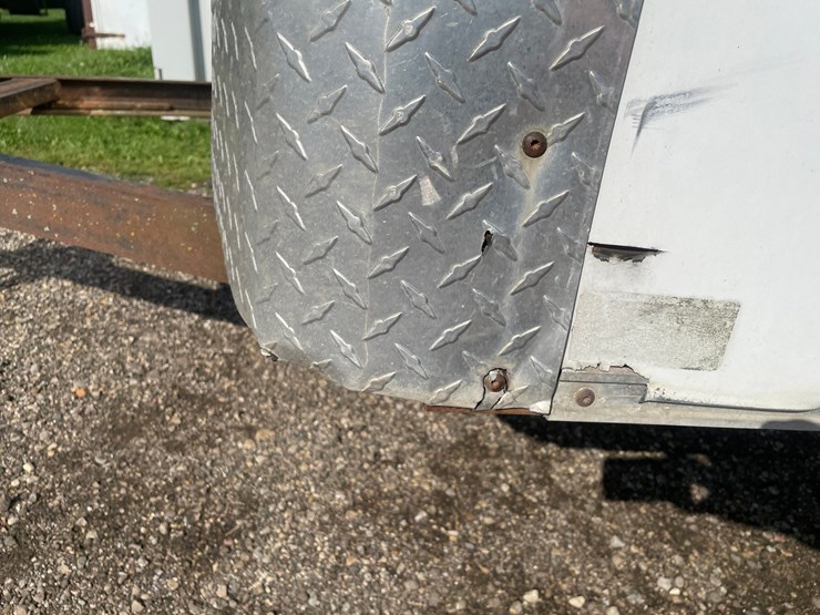 #2413-•-12'-single-axle-enclosed-trailer-(no-title)-image-19