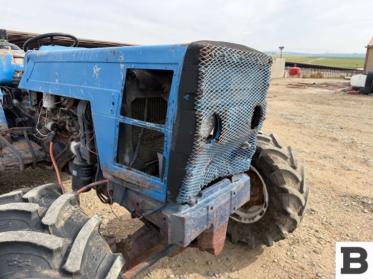 ford-tractor-image-9
