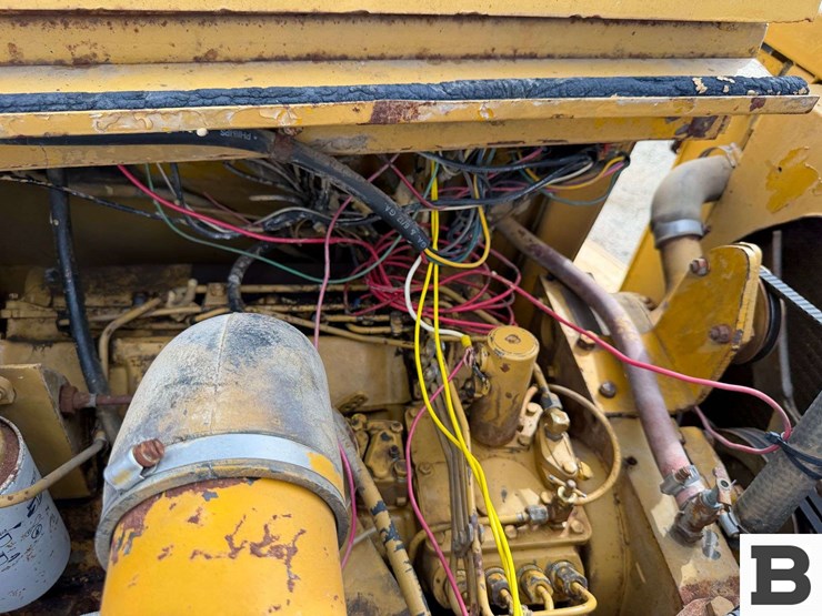 caterpillar-613b-image-48