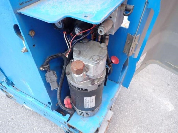 2011-genie-gr20-image-19