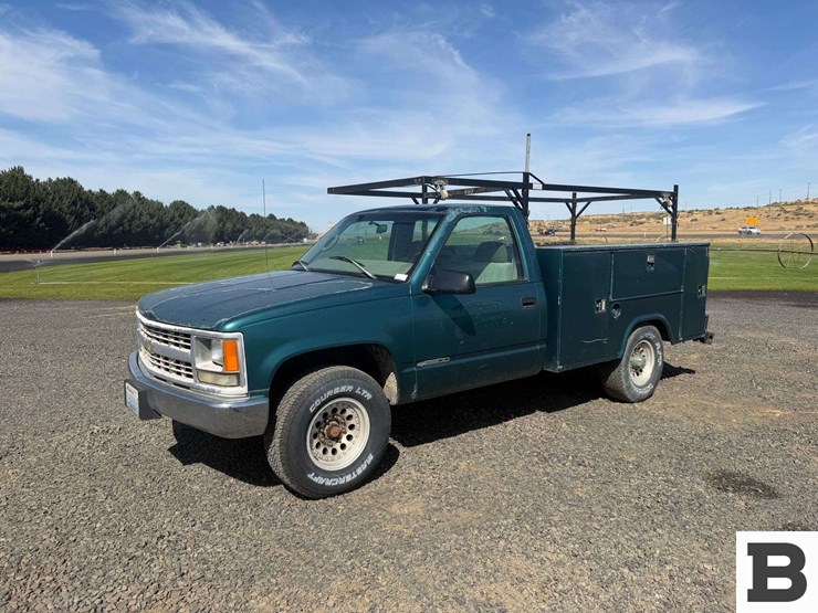 1999-chevrolet-2500-image-2