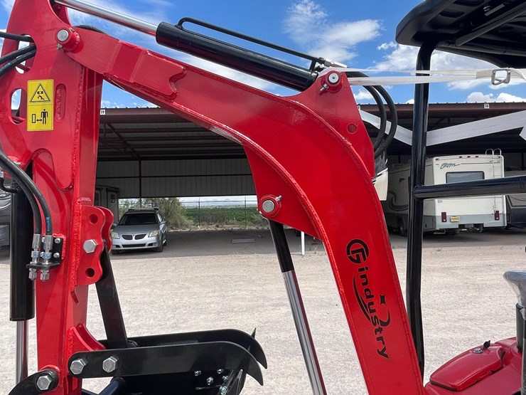 #2029-•-unused-mini-excavator-image-23