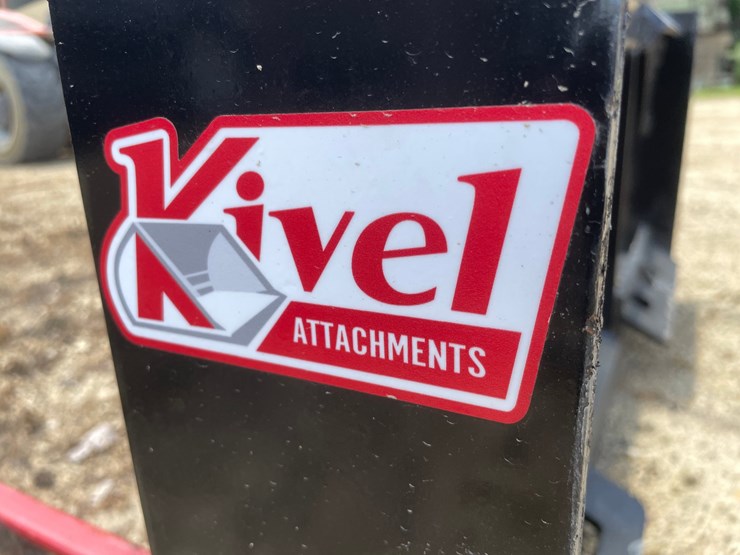 #2229-•-new-kivel-dual-prong-skid-steer-bale-spear-attachment-image-14