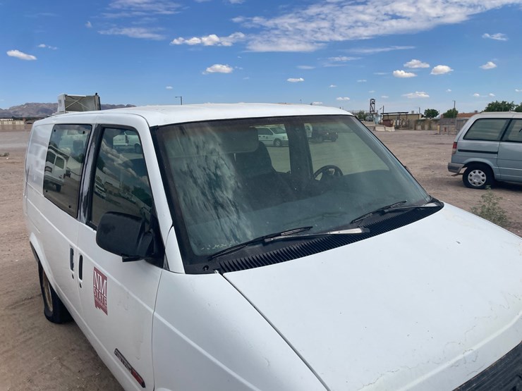 1994-chevrolet-astro-image-14