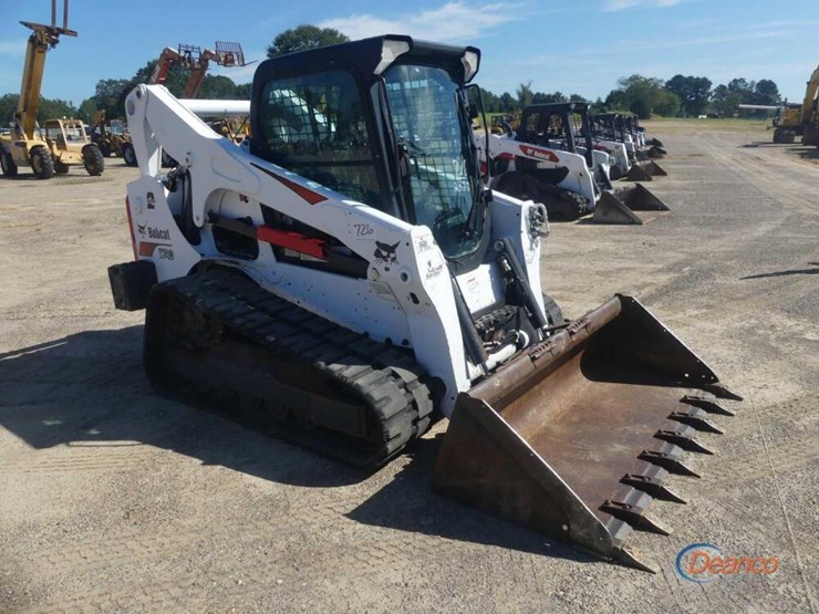2022-bobcat-t740-image-1