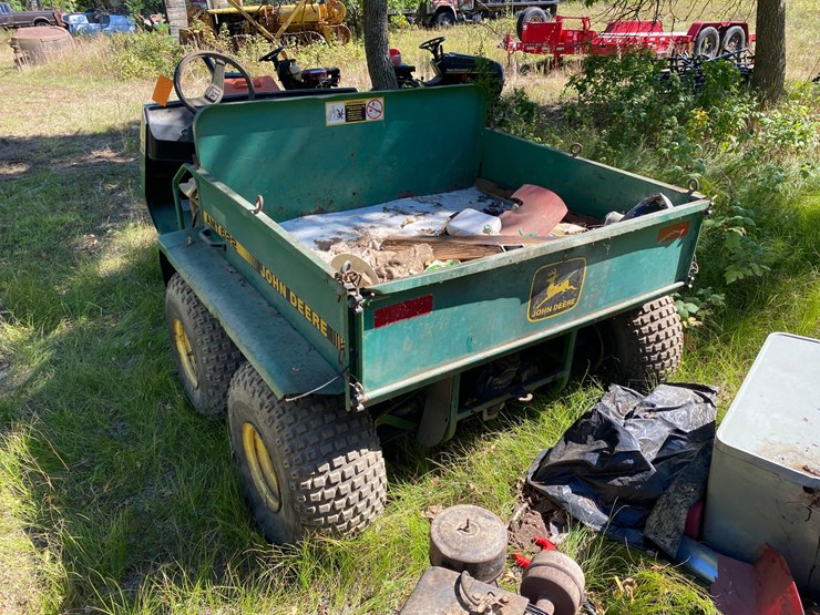 john-deere-gator-image-8