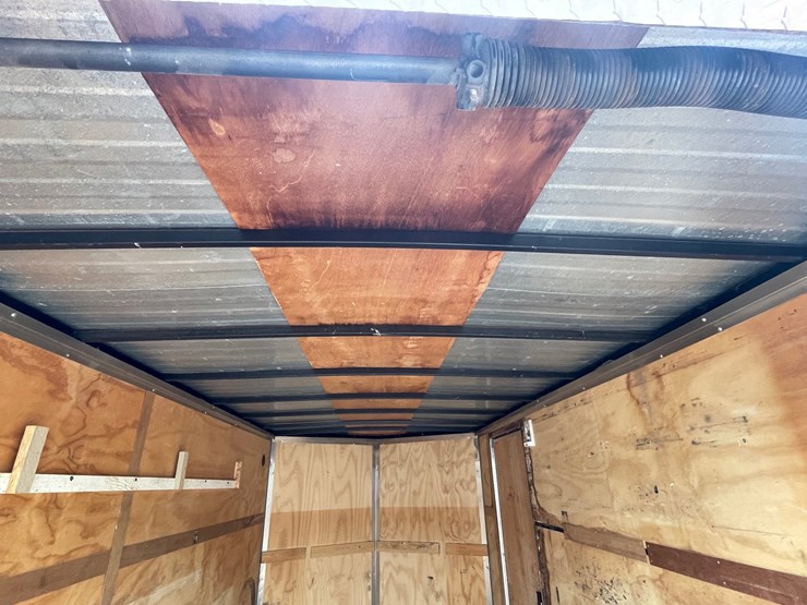 #2959-•-2017-rc-tandem-axle-enclosed-trailer-(no-title)-image-42