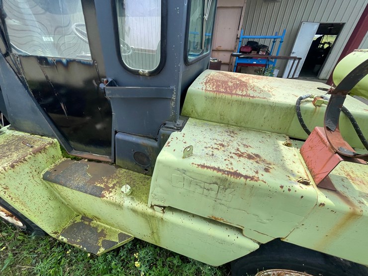 #135-•-clark-forklift-(shawano,-wi)-image-19