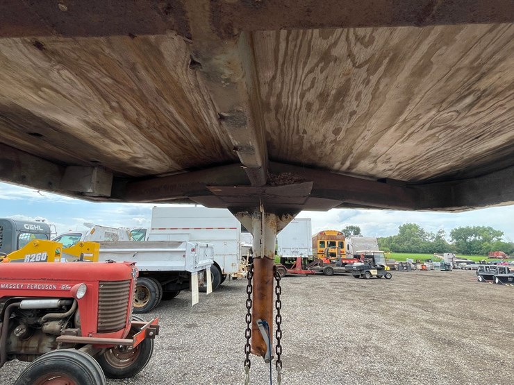 #2840-•-1987-roadmaster-5th-wheel-enclosed-trailer-(has-wi-title)-image-18