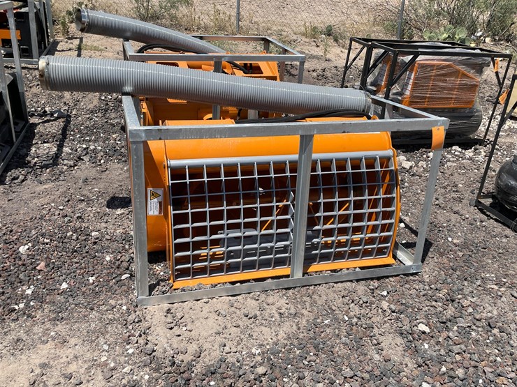 #2407-•-unused-2026-landhonor-double-discharge-concrete-mixer-attachment-image-1