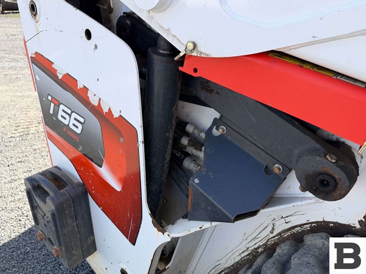2021-bobcat-t66-image-36