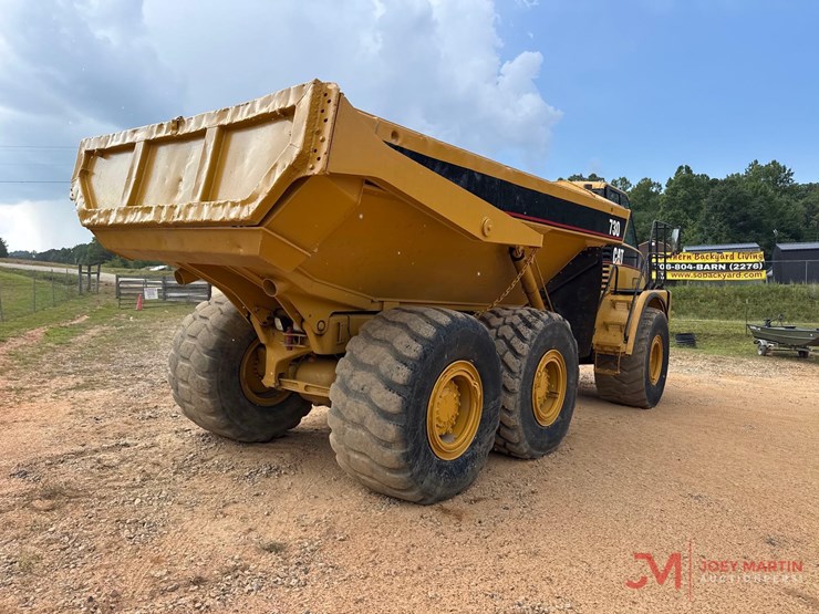 2001-caterpillar-730-image-3