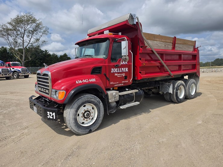 #25406-•-2003-mack-cv713-granite-truck-image-3