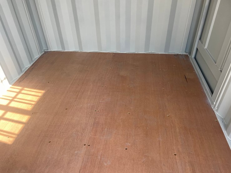 #2529-•-9'-container-office-image-17