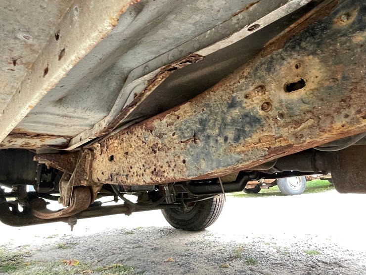 1995-ford-f350-image-17
