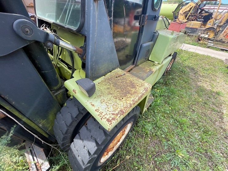 #135-•-clark-forklift-(shawano,-wi)-image-12