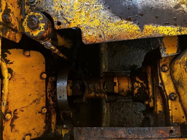 caterpillar-d4d-image-6