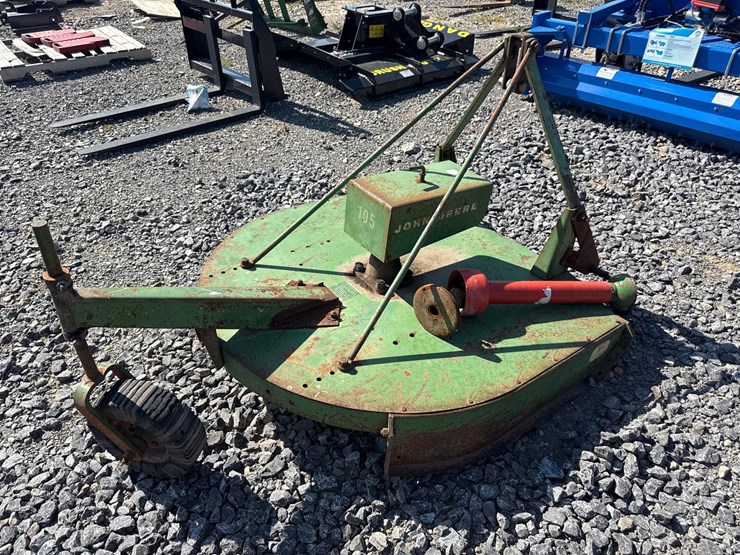 john-deere-105-image-3