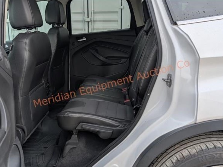 2015-ford-escape-se-image-20
