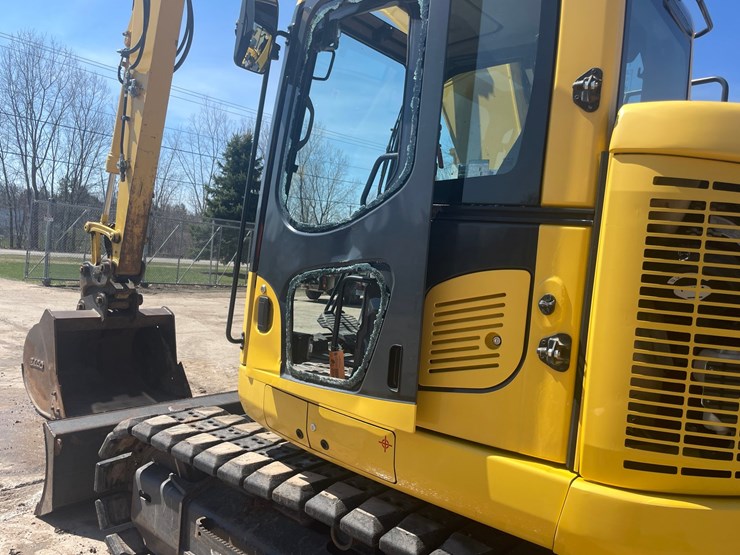 2019-komatsu-pc138us-image-23