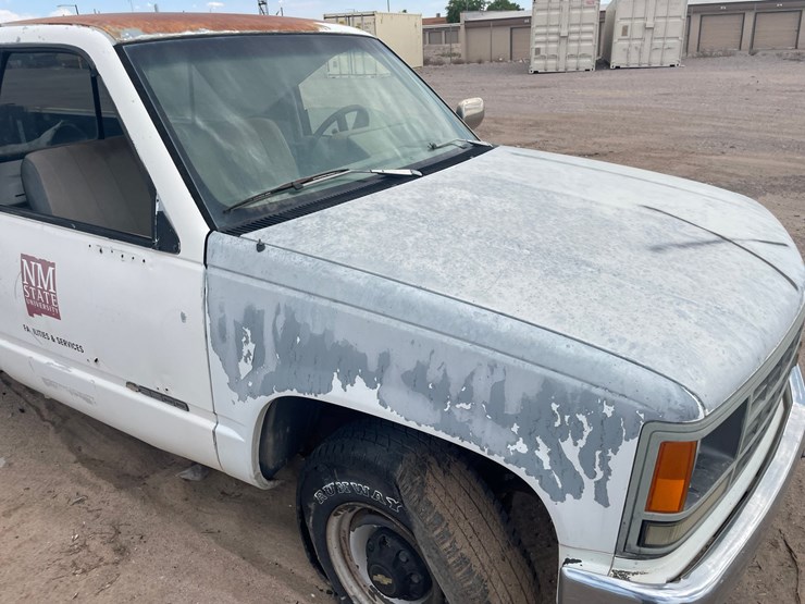 #1875-•-1992-chevy-1/2-ton-pickup-truck-(has-nm-title)-(offsite-at-nmsu)-image-21