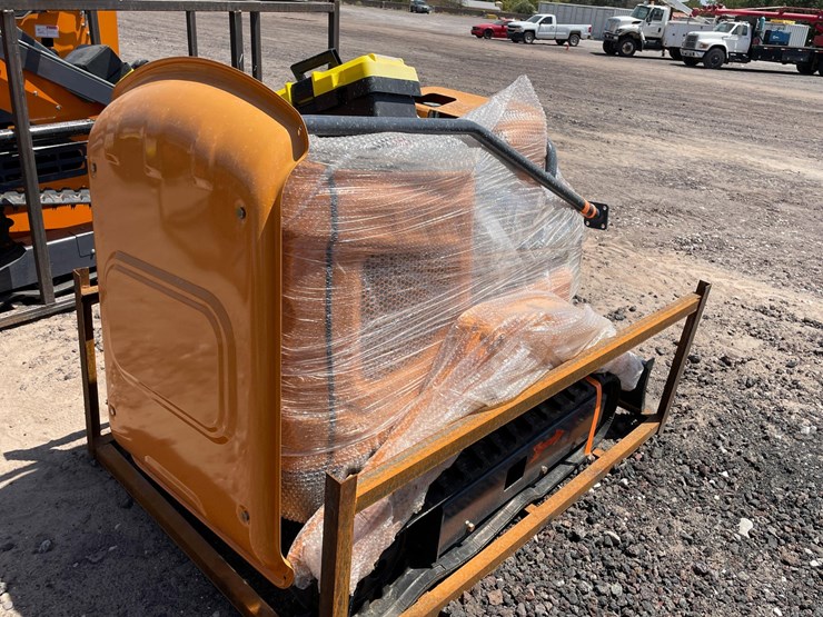 #2030-•-unused-2026-landhonor-mini-excavator-image-28