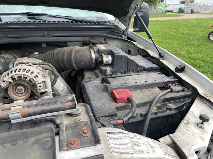 2000-ford-f550-image-26