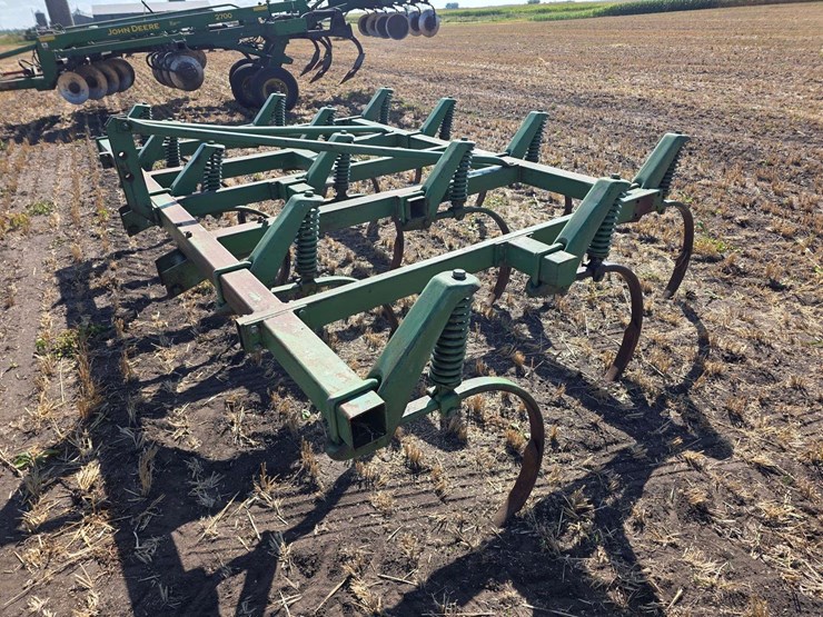 john-deere-1600-image-12