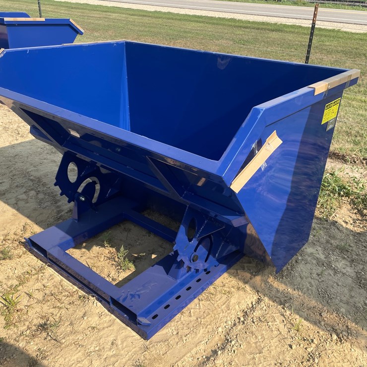 #2521 • Greatbear Self Dumping Hopper