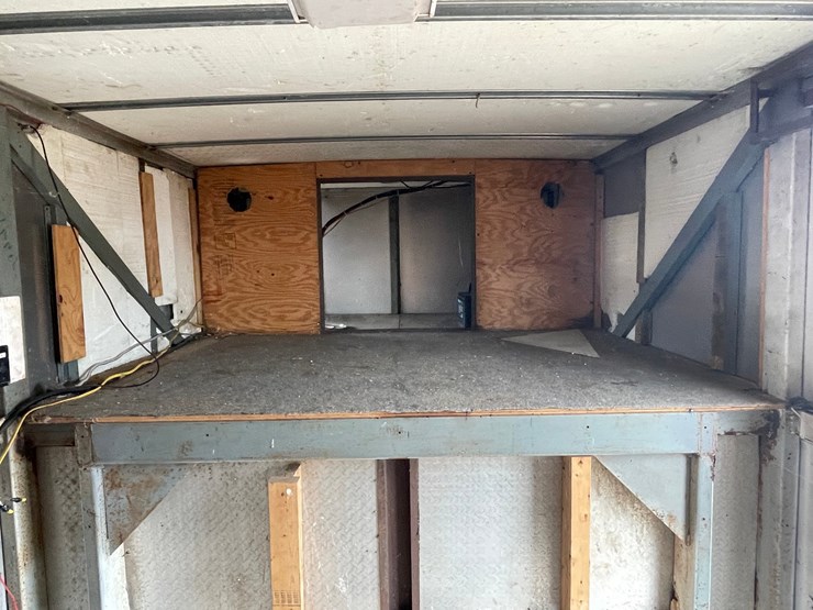 #2840-•-1987-roadmaster-5th-wheel-enclosed-trailer-(has-wi-title)-image-51