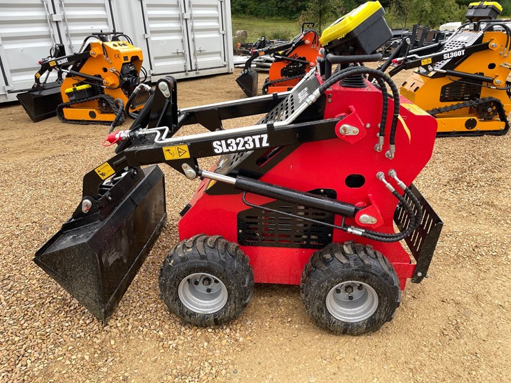 #1264-•-sdlool-skid-steer-loader-image-8