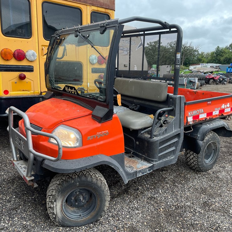 KUBOTA RTV900