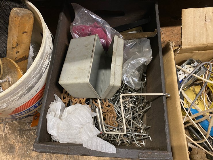 #6264-•-box-of-peg-board-hooks-&-other-shop-items-image-3