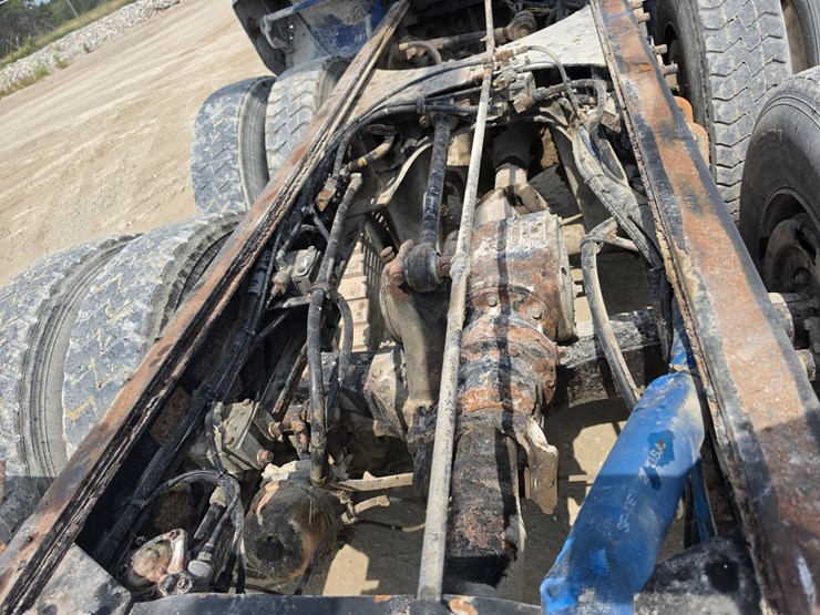 #25404-•-2003-mack-cv713-granite-tandem-axel-dump-truck-image-46