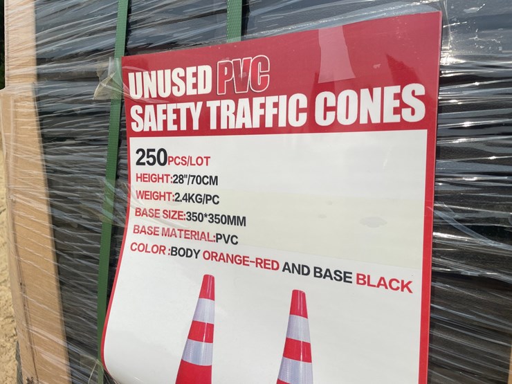 #2507-•-greatbear-highway-safety-cones-image-10