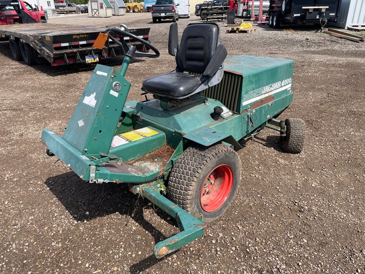 ransomes-jaguar-4000-image-1