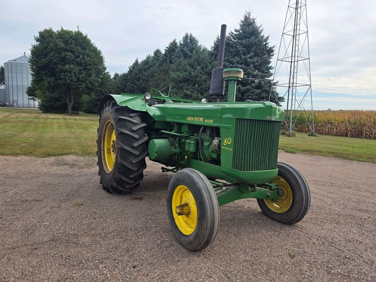 1955-john-deere-80-image-6