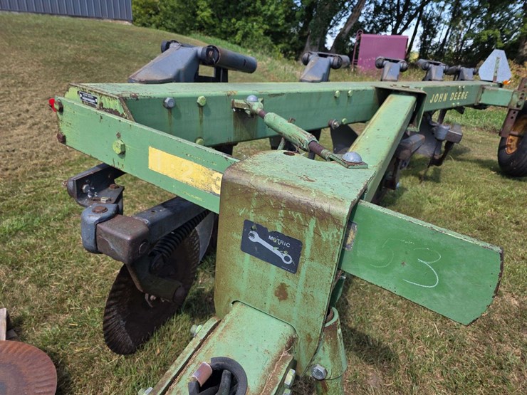 john-deere-2700-image-19
