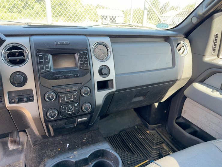2014-ford-f150-xlt-image-19