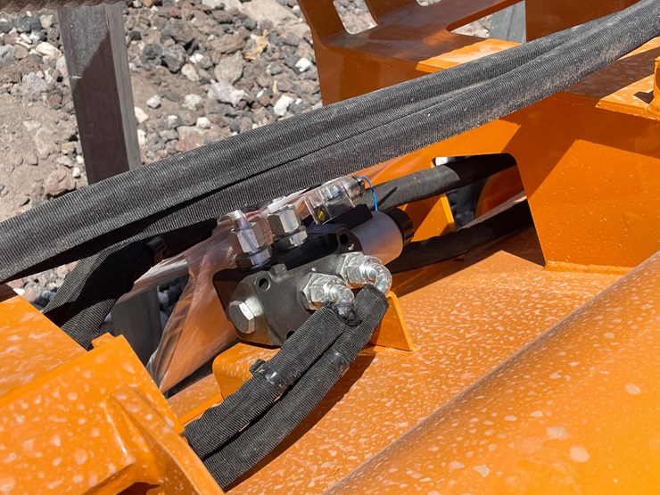 #2407-•-unused-2026-landhonor-double-discharge-concrete-mixer-attachment-image-19