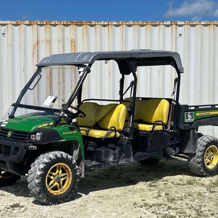 JOHN DEERE A