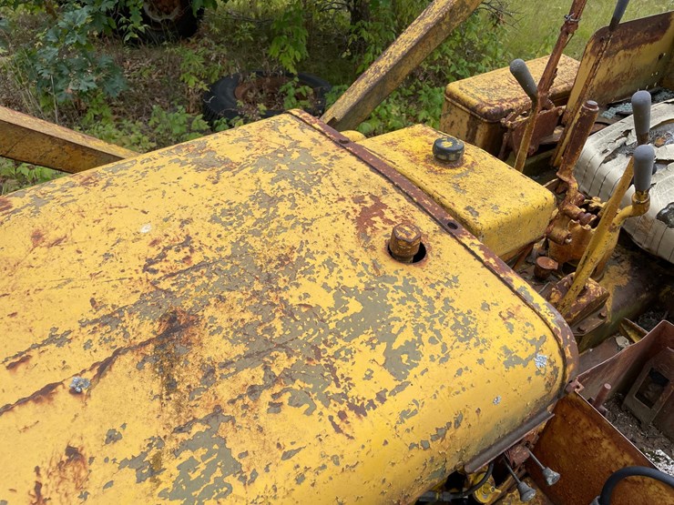 caterpillar-d4-image-16