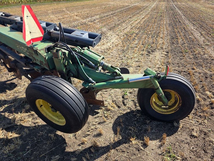 john-deere-2800-image-12