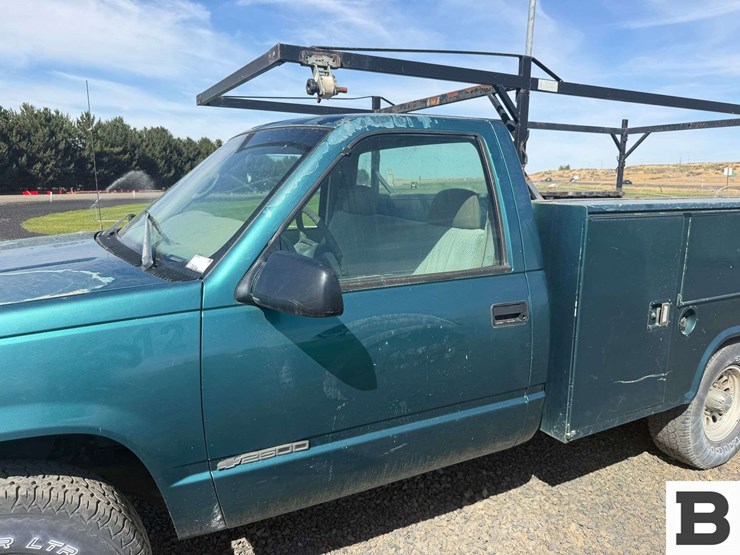 1999-chevrolet-2500-image-13