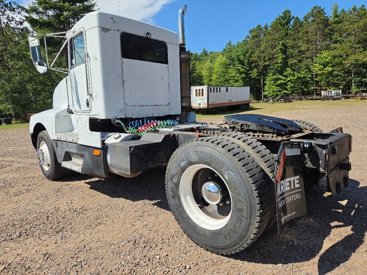 1988-kenworth-t600-image-8