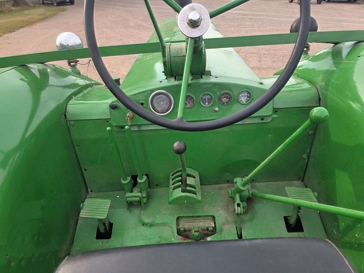 1955-john-deere-80-image-38