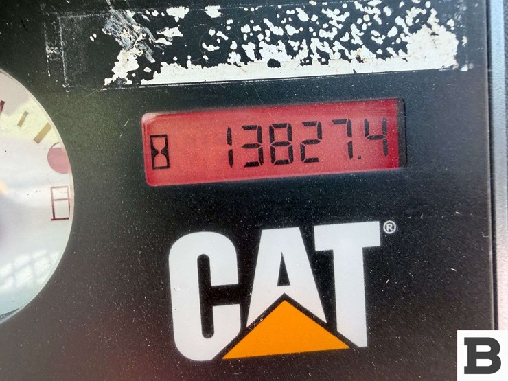 caterpillar-272c-image-37