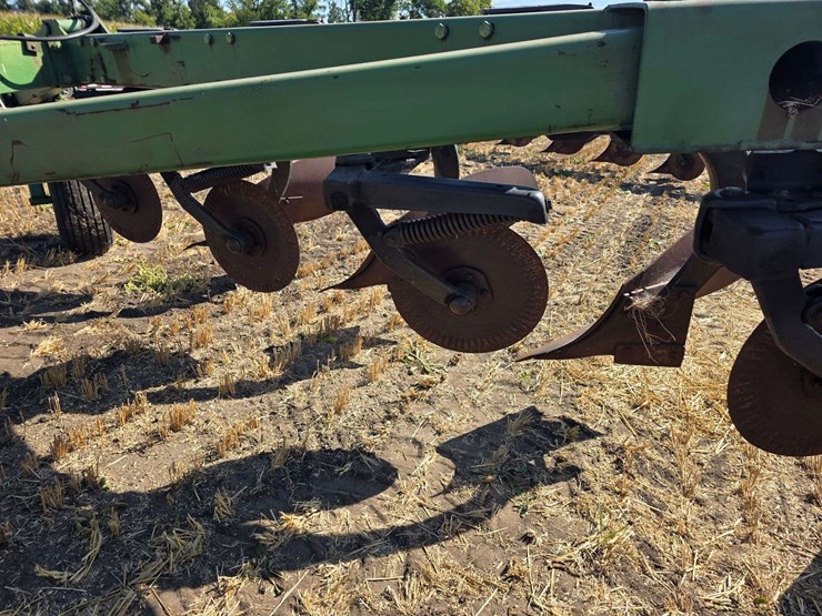 john-deere-2700-image-15