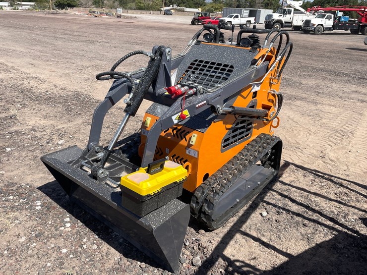 #2065-•-unused-2026-landhonor-mini-skid-steer-loader-image-25
